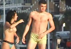 MILF Shari le da una videos xxx ruso mamada