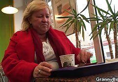 Squirting videos de rusas maduras Nora Noir golpean